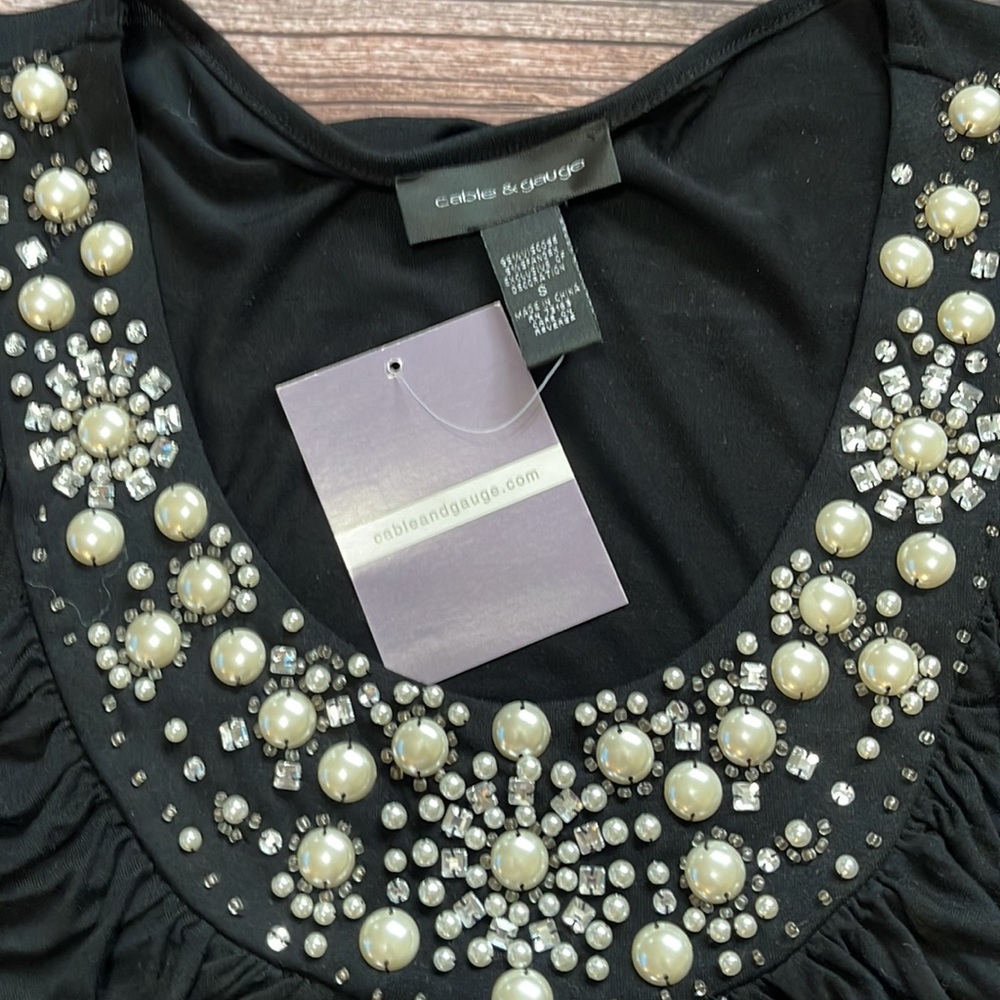 🆕BNWT Jeweled Blouse! - Picture 2 of 5